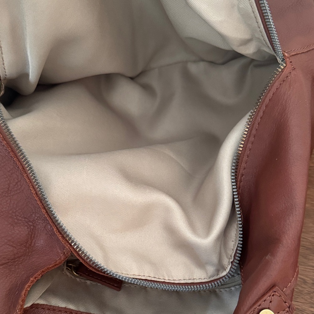 American Leather Liberty Shopper Tan Shoulder Bag - Picture 13 of 16